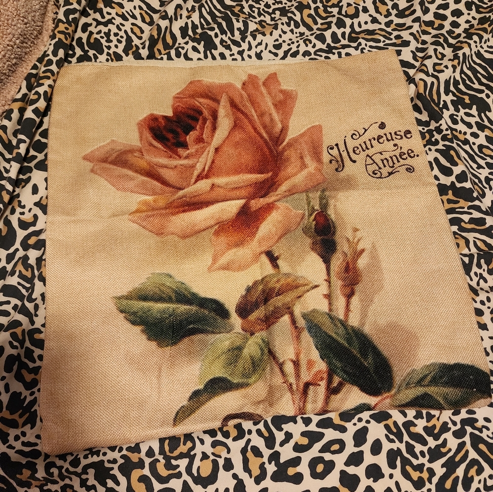 2 different Pillow cover